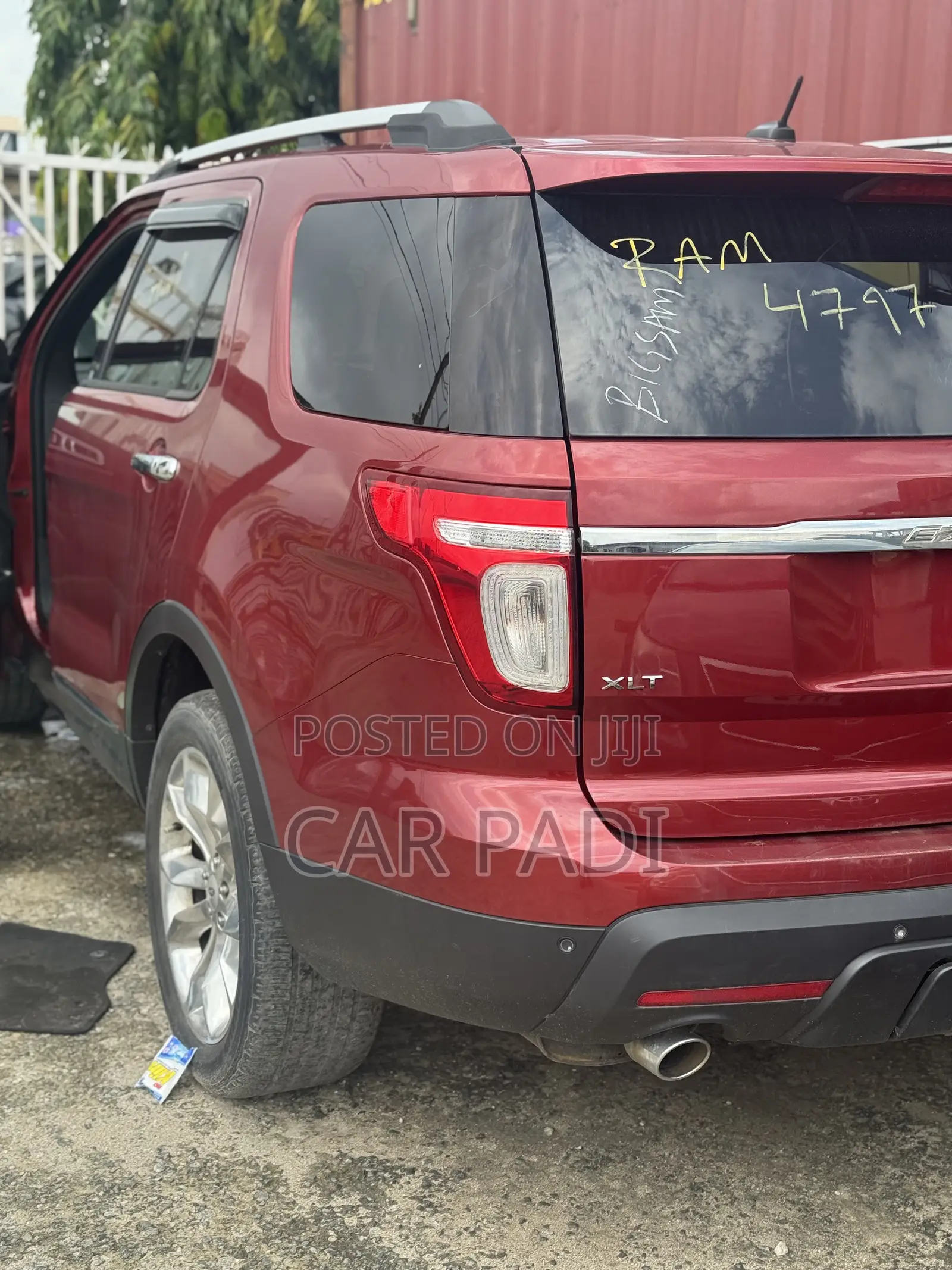 Ford Explorer 2012 Burgundy