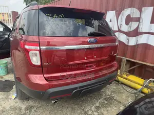 Ford Explorer 2012 Burgundy