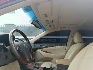 Lexus ES 350 2011 Red