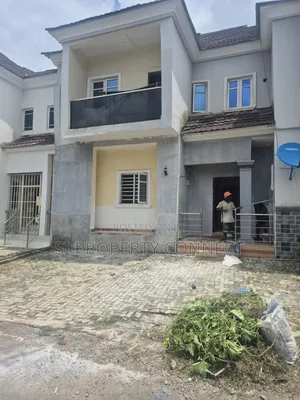 4bdrm Duplex in Gwarinpa, Dawaki for sale
