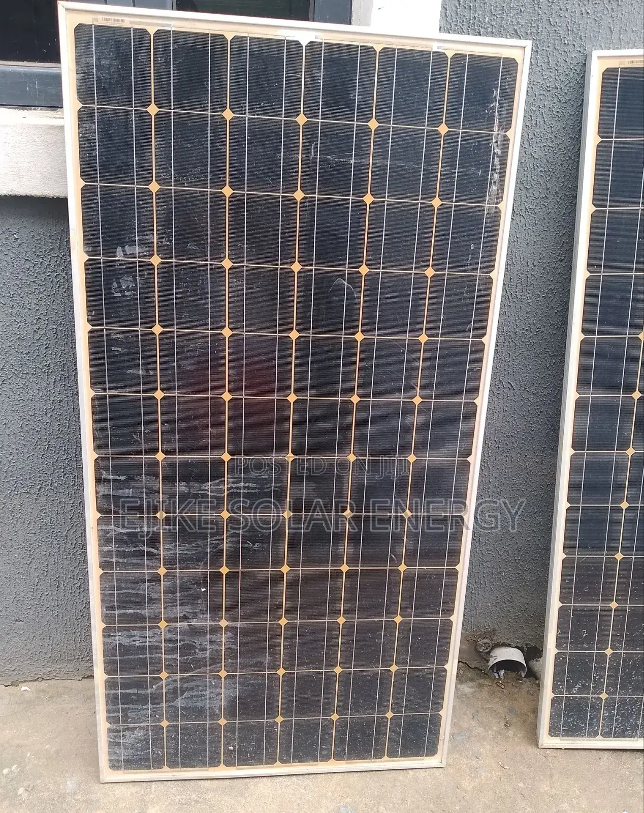 200 Watts High Efficiency Solar Panel