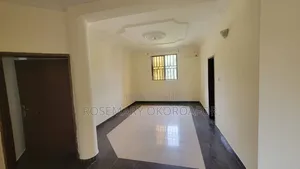 4bdrm Block of Flats in Estate In Garki 2 for rent