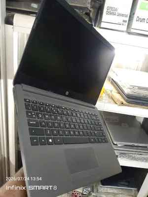 Laptop HP 240 G8 8GB AMD SSD 256GB