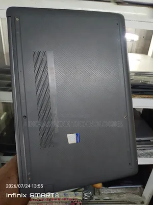 Laptop HP 240 G8 8GB AMD SSD 256GB