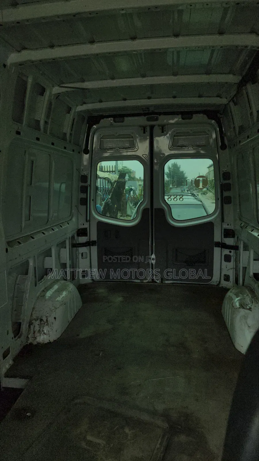 Mercedes-Benz Sprinter 2012 White