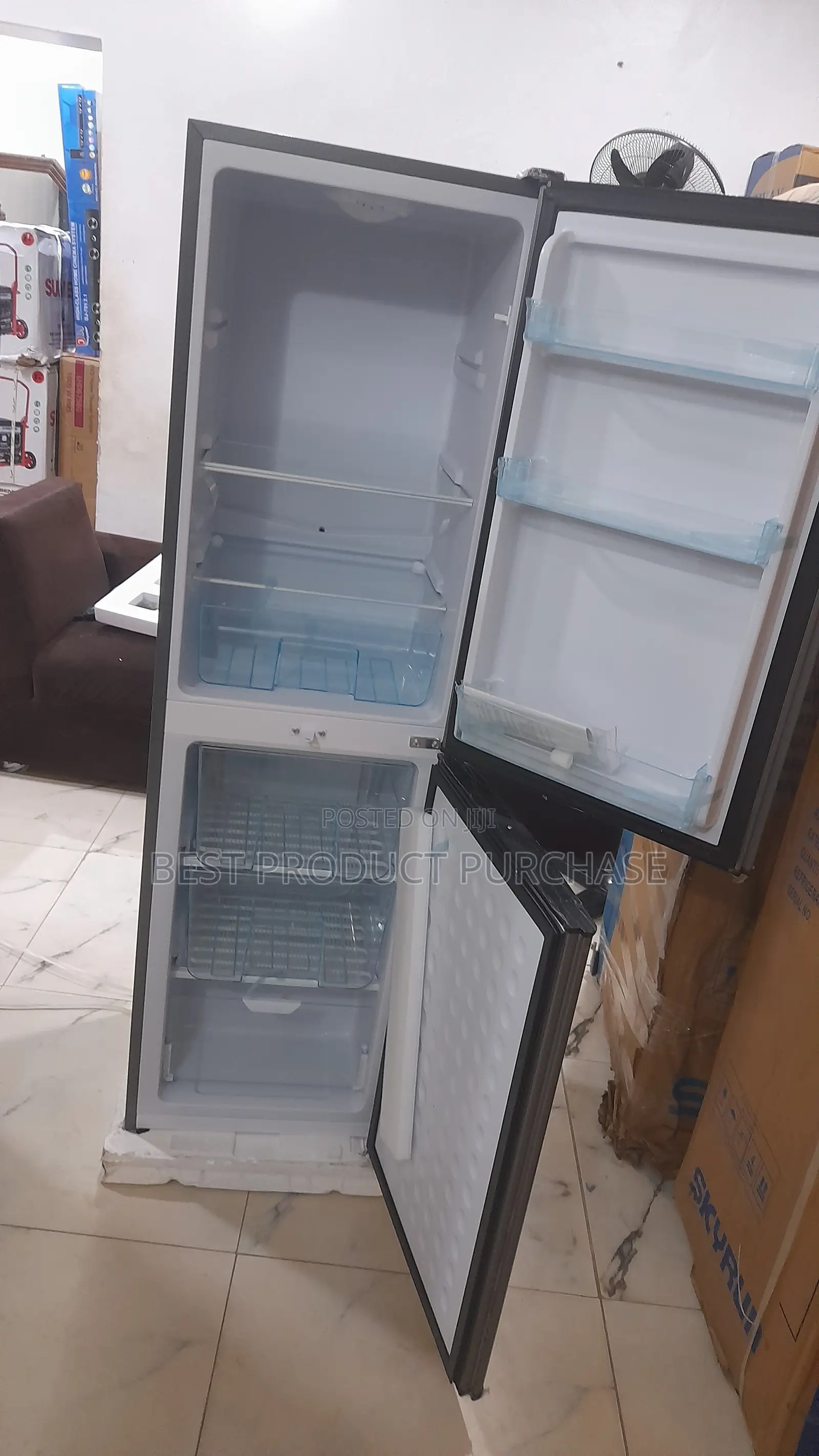 Spacious Tekno Cool TC-200W Refrigerator for Home