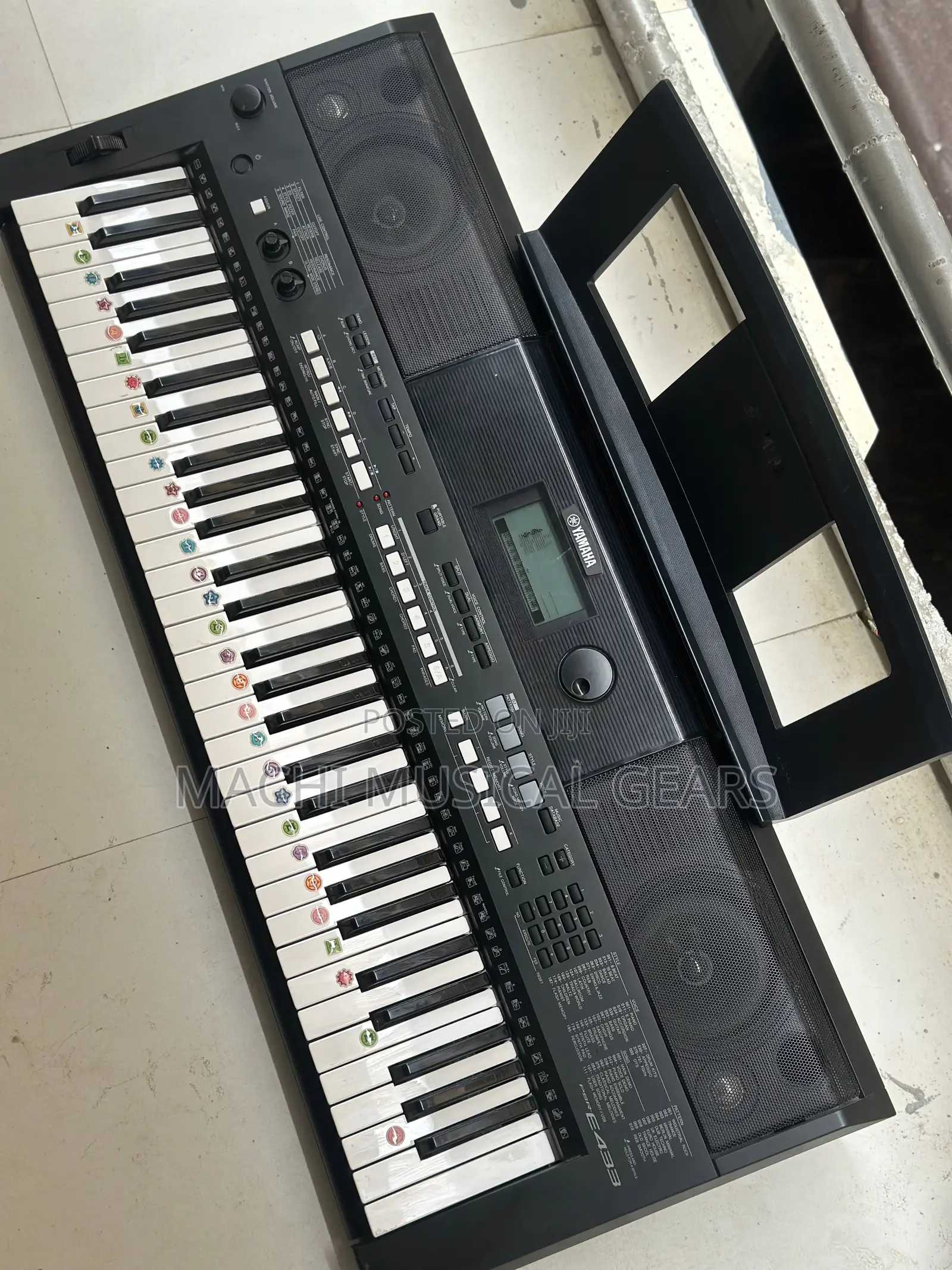 Yamaha PSR E433