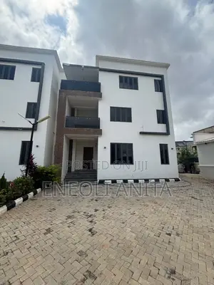 4bdrm Duplex in Life Camp for sale