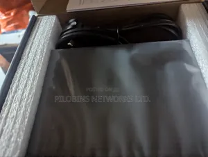 MILLENNALS 8 PORTS 10/100 PoE SWITCH