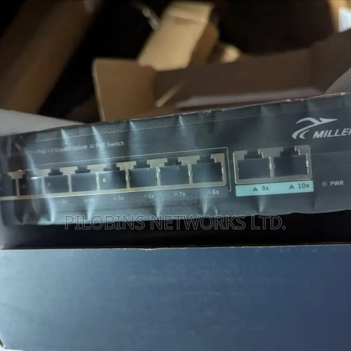 MILLENNALS 8 PORTS 10/100 PoE SWITCH