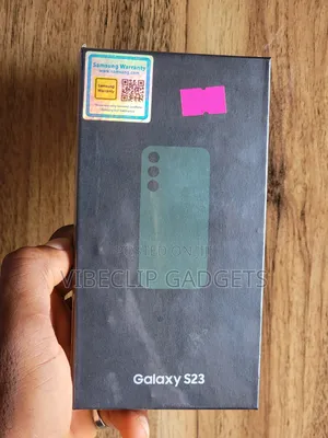 New Samsung Galaxy S23 256 GB Green