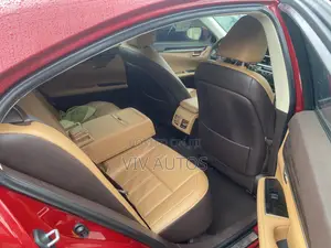 Lexus ES 350 FWD 2016 Red