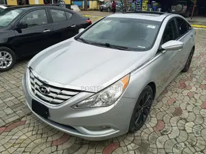 Hyundai Sonata 2012 Silver