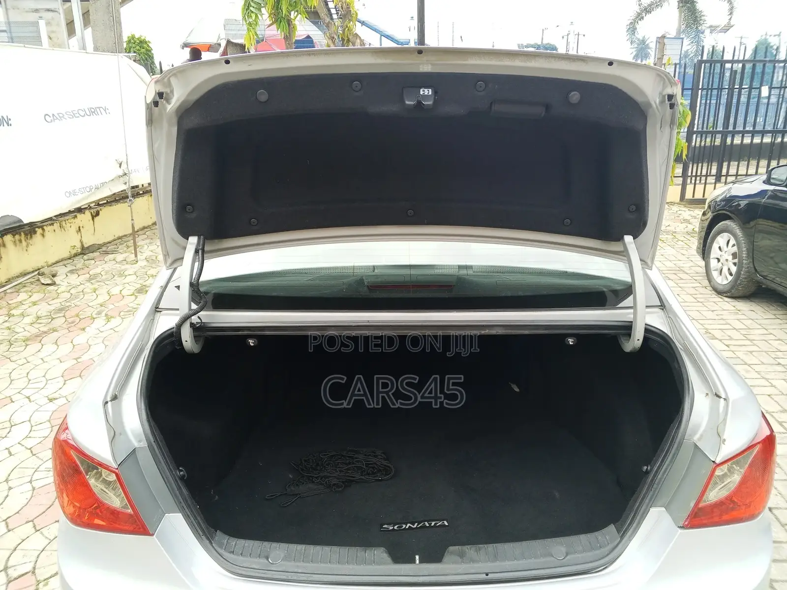 Hyundai Sonata 2012 Silver