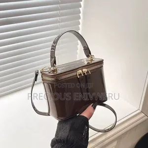 Glossy Hand Bag for My Girlies