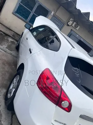 Nissan Rogue 2009 White