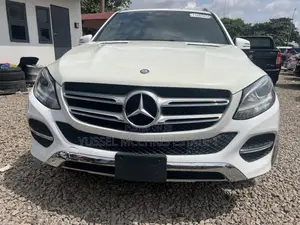 Mercedes-Benz GLE-Class 2017 White