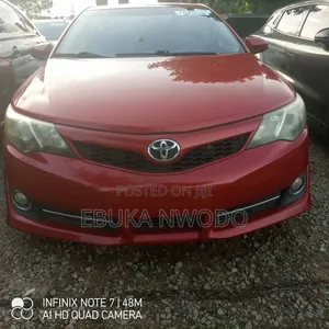 Toyota Camry 2012 Red