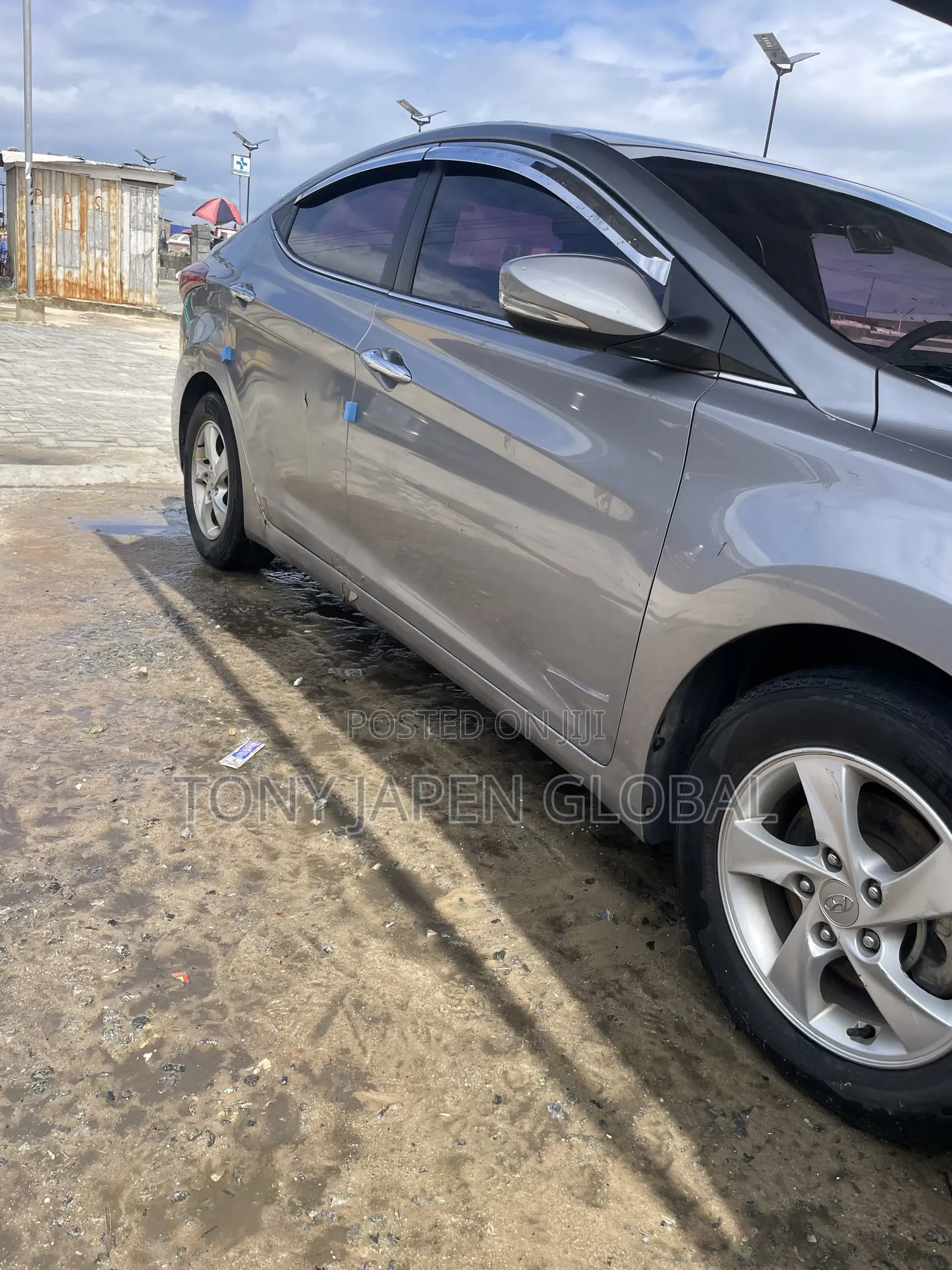 Hyundai Avante 2013