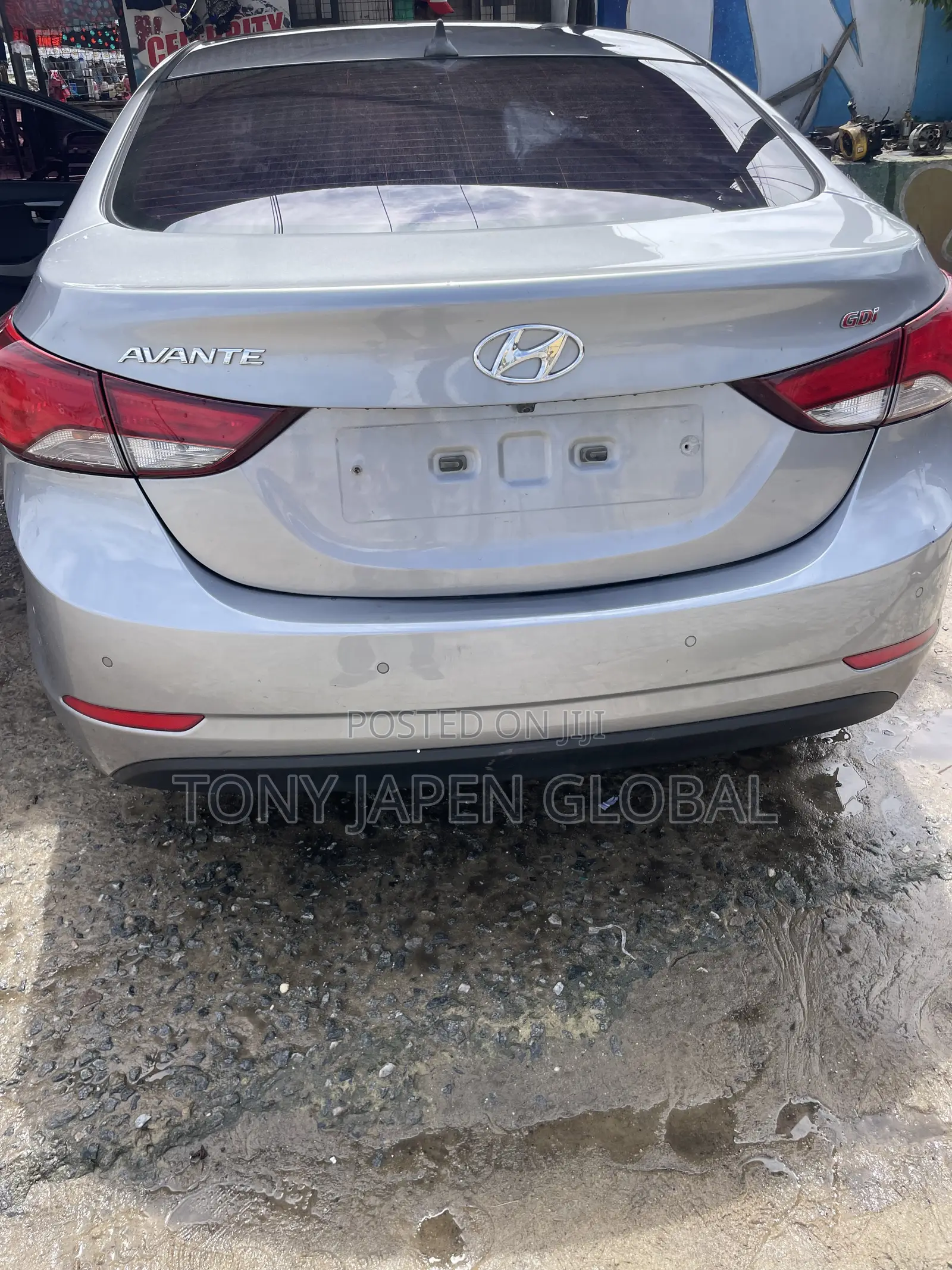 Hyundai Avante 2013
