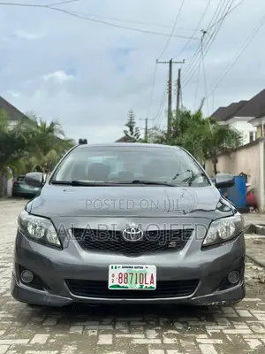 Toyota Corolla S 4dr Sedan (1.8L 4cyl 4A) 2010 Gray
