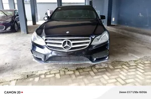 Mercedes-Benz E300 2016 Black