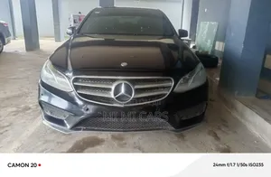Mercedes-Benz E300 2016 Black