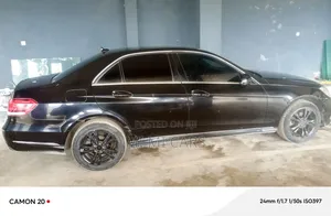 Mercedes-Benz E300 2016 Black