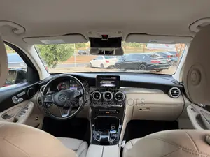 Mercedes-Benz GLC-Class 2016 Black