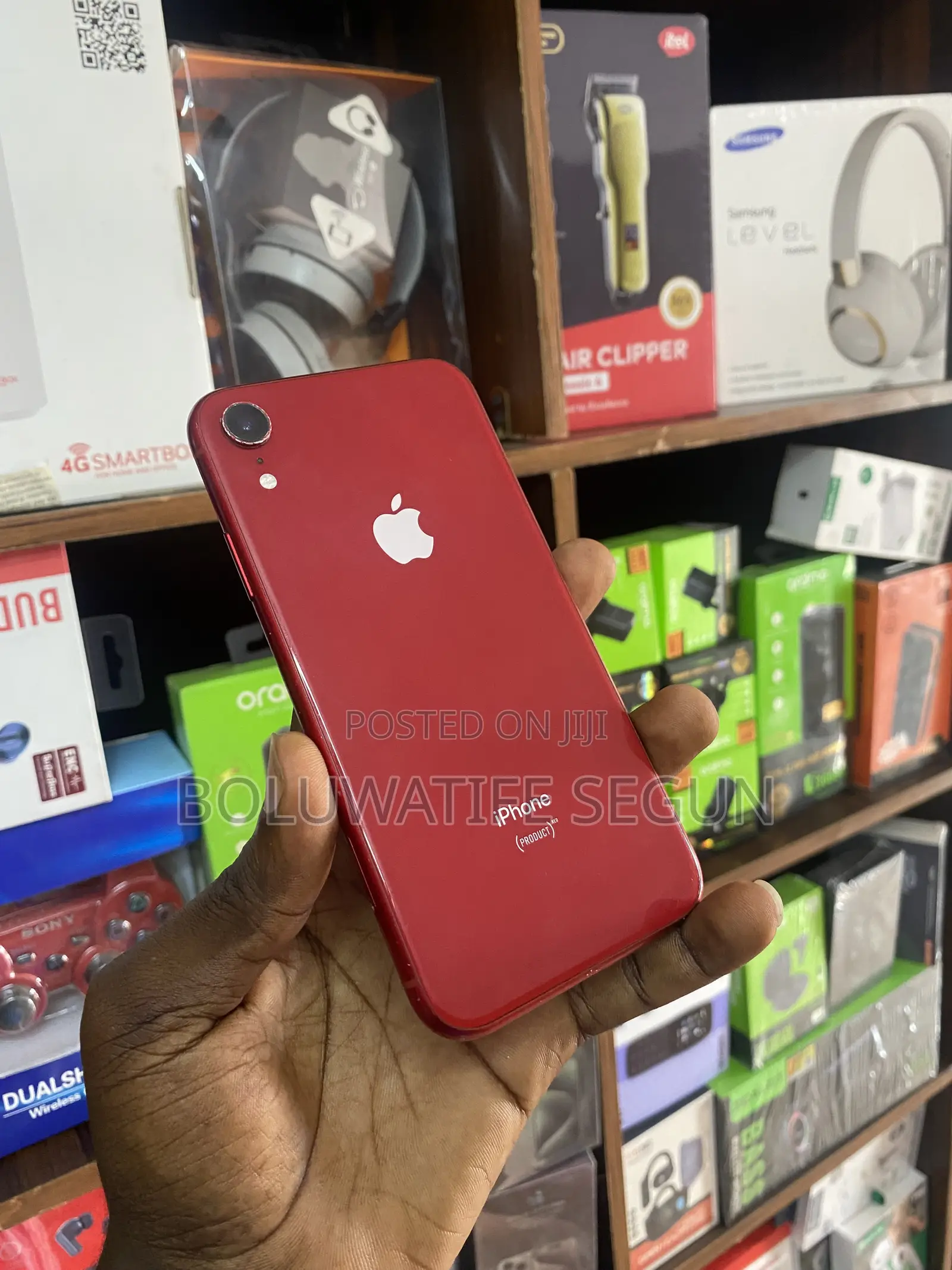 Apple iPhone XR 64 GB Red
