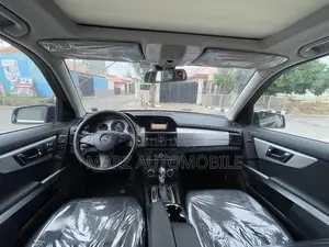 Mercedes-Benz GLK-Class 350 4MATIC 2010 Gray