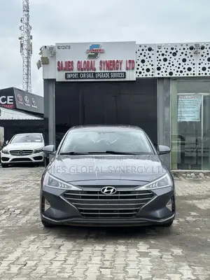 Hyundai Elantra Limited 2020 Gray