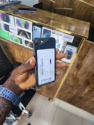 Apple iPhone 8 64 GB Black