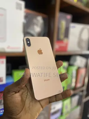 Apple iPhone XS Max 64 GB Gold