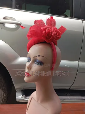 Fascinator