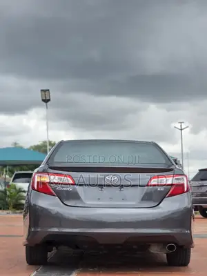 Toyota Camry 2012 Gray