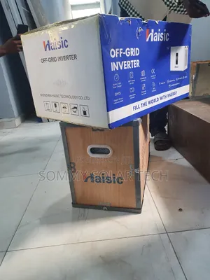 Haisic All in One 8kwh Lithium Battery and 4.2kva Hybrid Inverter