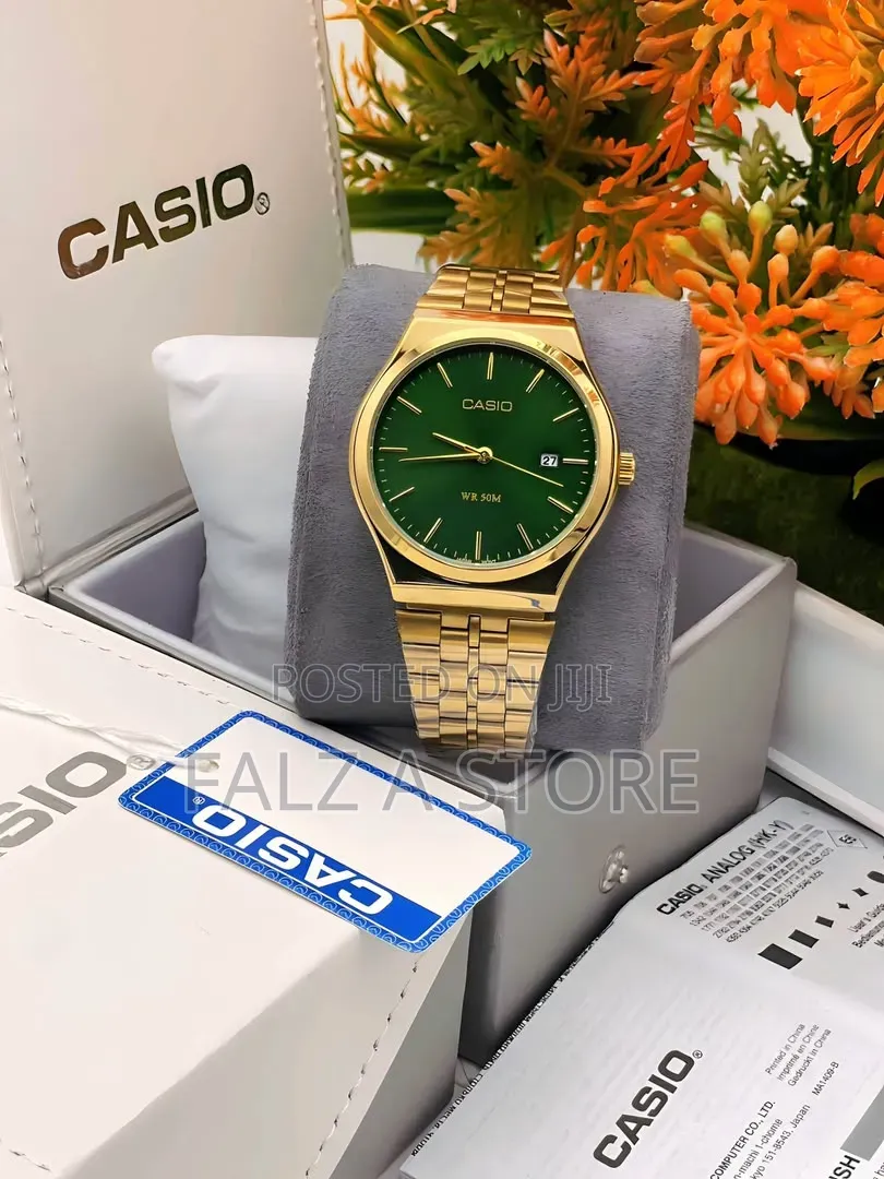Casio Chain Wristwatch Quartz Movement (Battery Power )