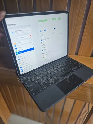 Apple iPad Pro 12.9 (2020) 128 GB Silver