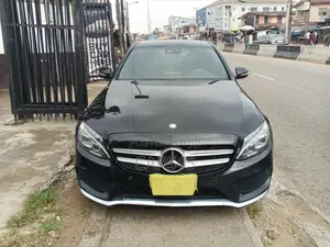 Mercedes-Benz C400 2015 Black