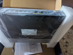 MILLENNALS 8 Ports Gigabits Managed PoE Switch