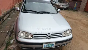 Volkswagen Golf 2.0 FSi Comfortline Automatic 2007 Gold