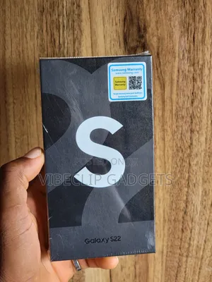 New Samsung Galaxy S22 5G 256 GB White
