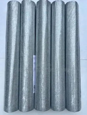Silvermist Gray Wallpaper
