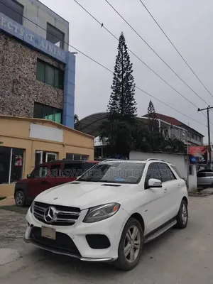 Mercedes-Benz M Class ML 350 4Matic 2012 White