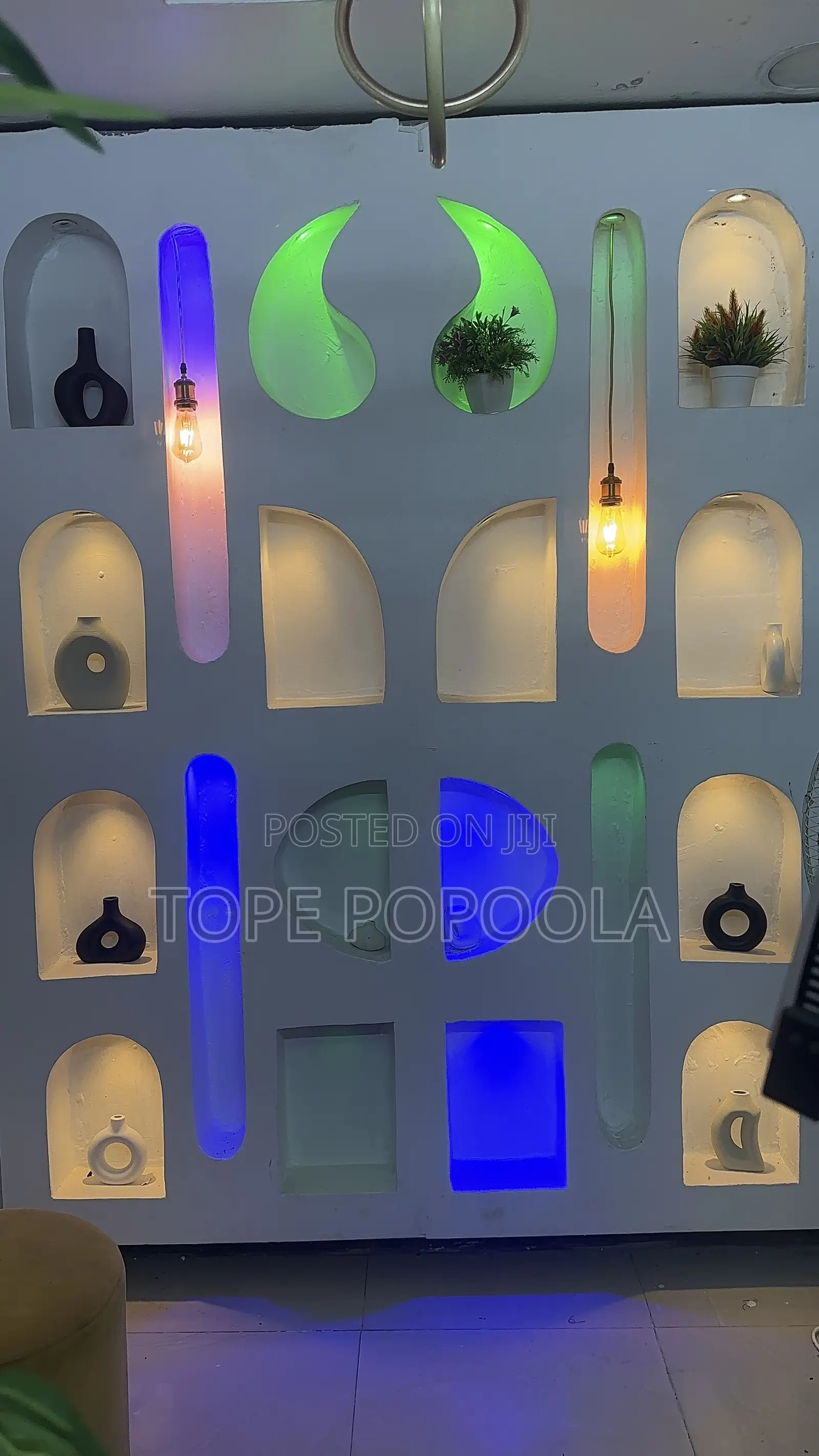POP Wall Design With LED Lighting Display Niches