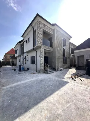 4bdrm Duplex in Gwarinpa Extension, Life Camp for sale