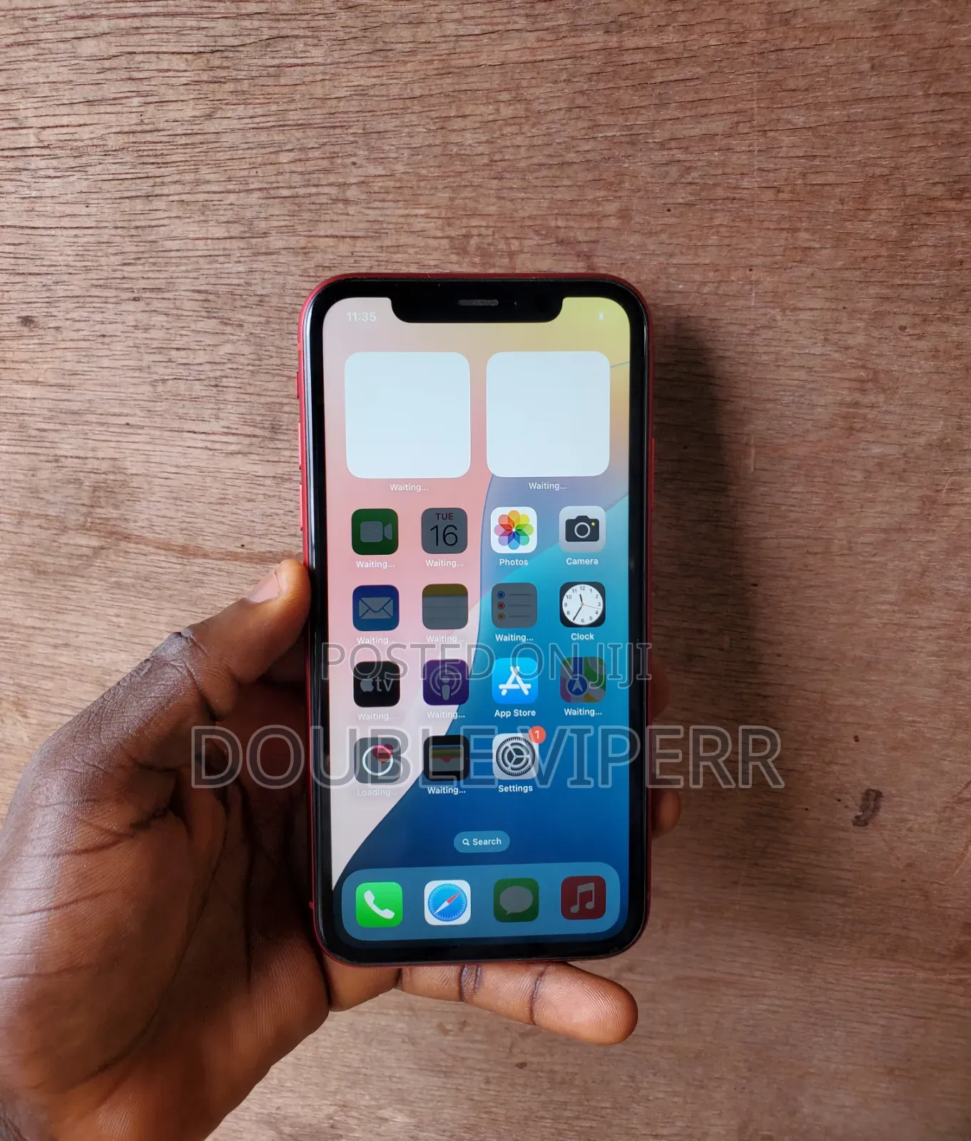 Apple iPhone XR 64 GB Red