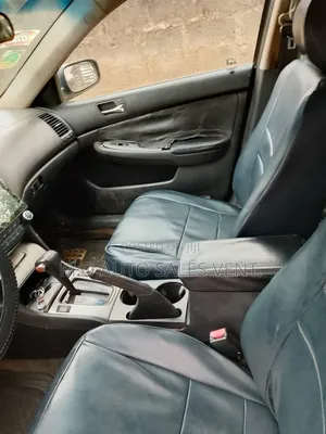 Honda Accord 2005 White