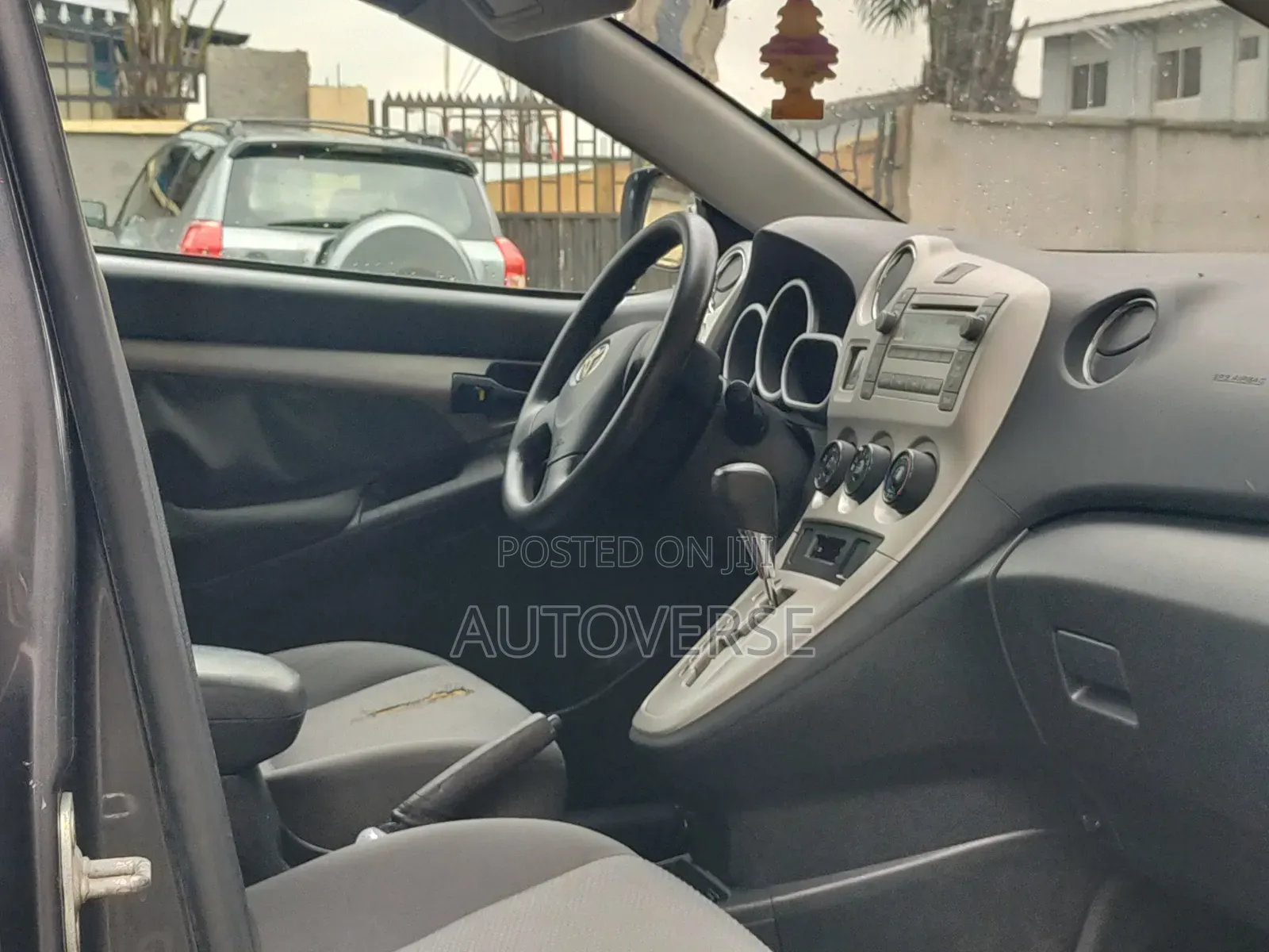 Toyota Matrix 2010 Gray